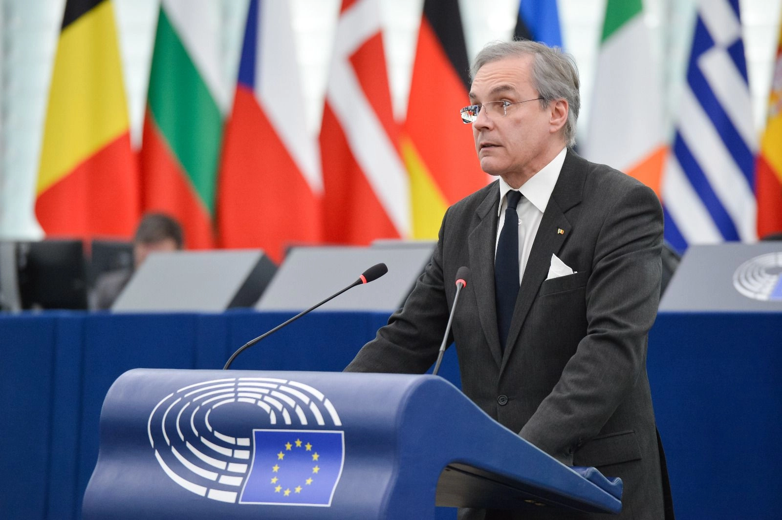 Europarlamentarul Șerban Dimitrie Sturdza, reacție la tragedia din Rahova: „Le solicit autorităților române declararea doliului național”