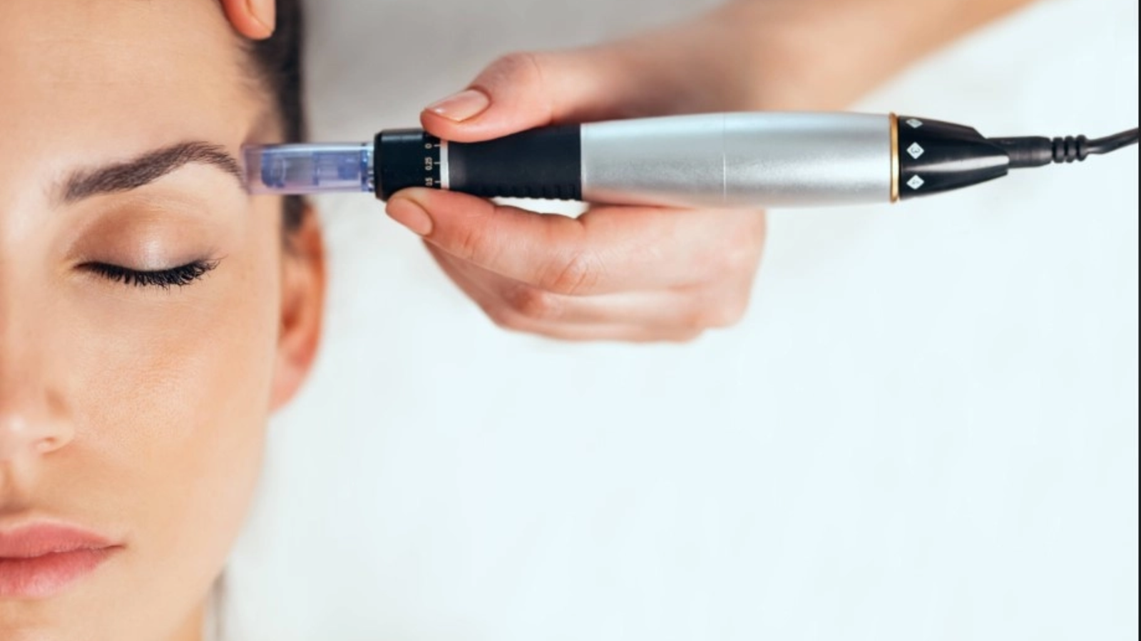 ANAF a luat urma unui salon de estetică după postările de pe rețelele sociale: obligat să achite peste 900.000 de lei