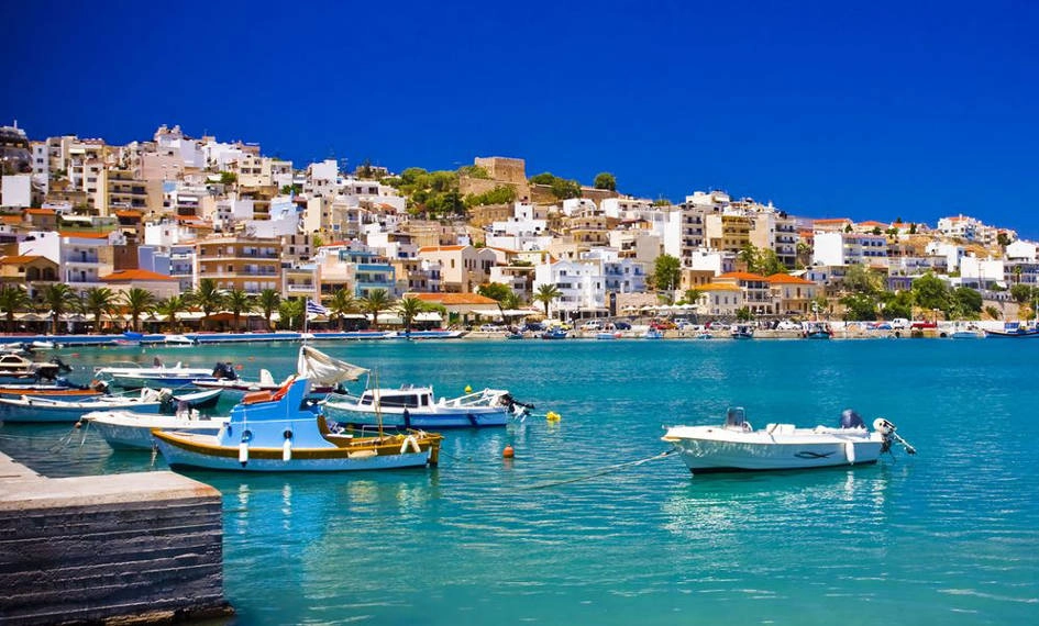 Două persoane ucise și mai mulți răniți într-un schimb de focuri pe insula Creta