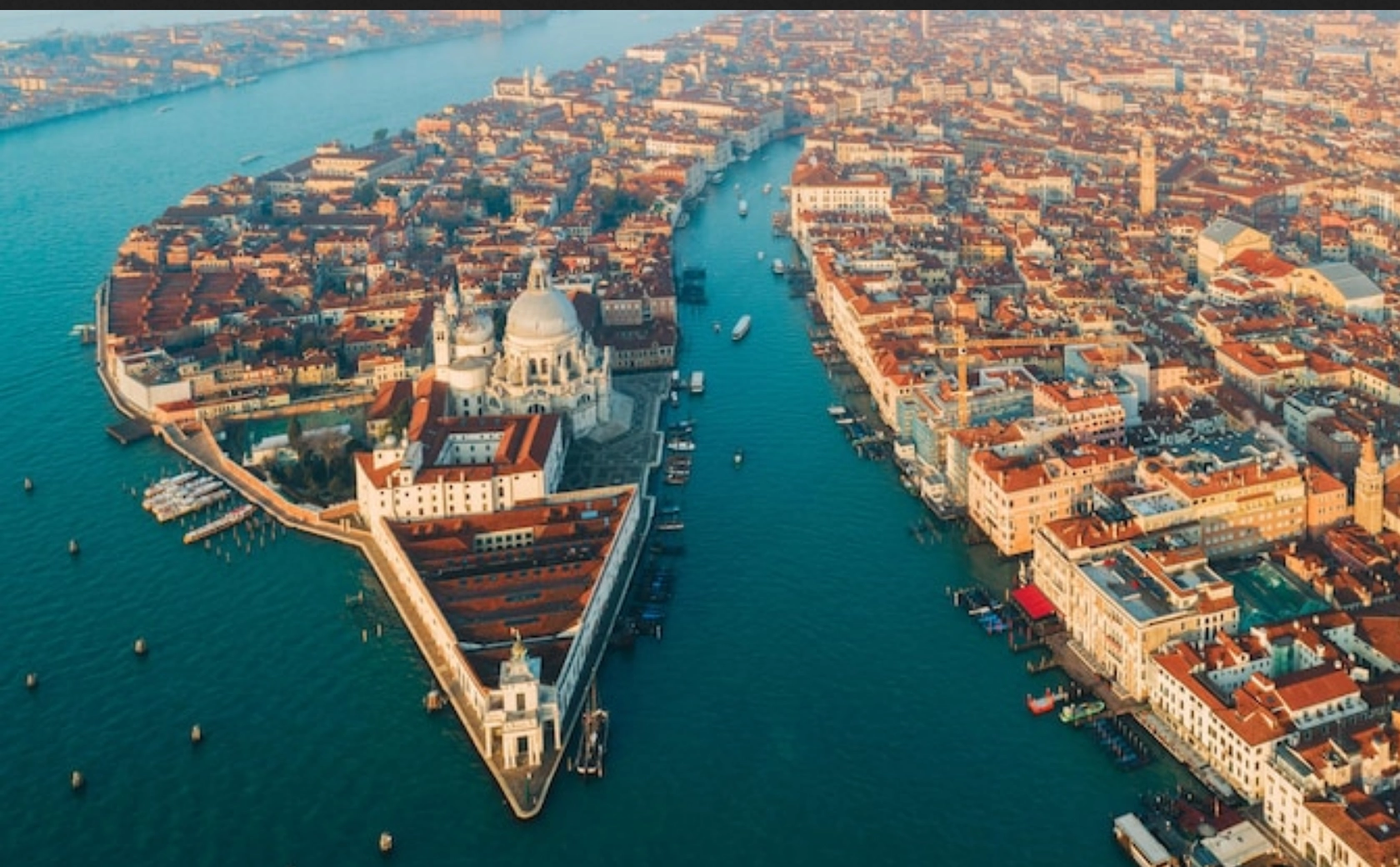 Veneţia reintroduce taxa de intrare de 10 euro pentru vizitele de o zi în sezonul estival