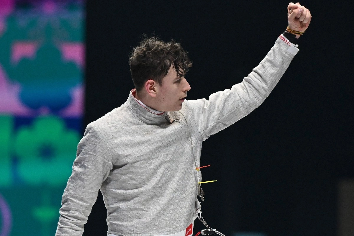 Vlad Covaliu a fost desemnat al doilea an consecutiv cel mai bun junior de scrimă din lume