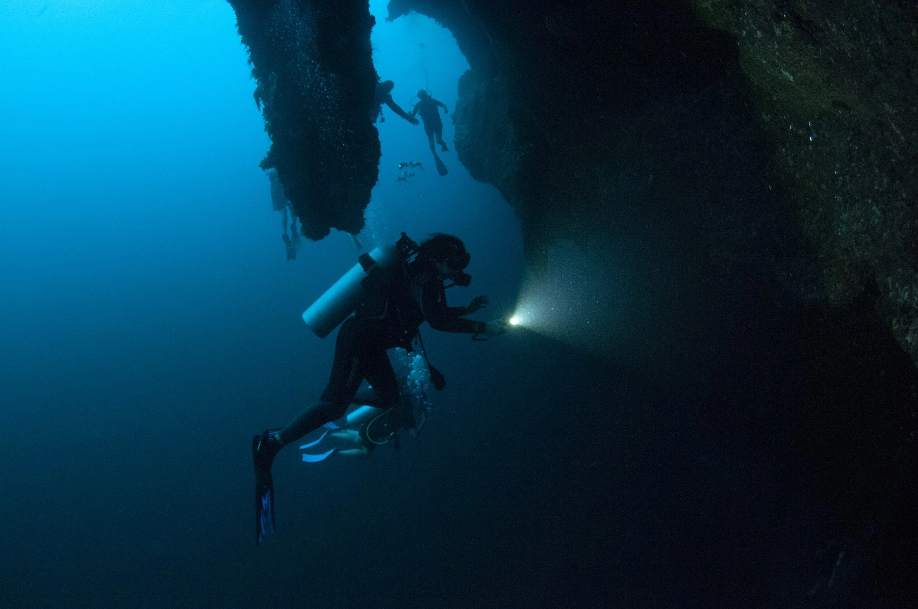 Remorcher scufundat în Portul Midia: Forţele Navale mobilizează echipamente de cercetare subacvatică la cererea ANR