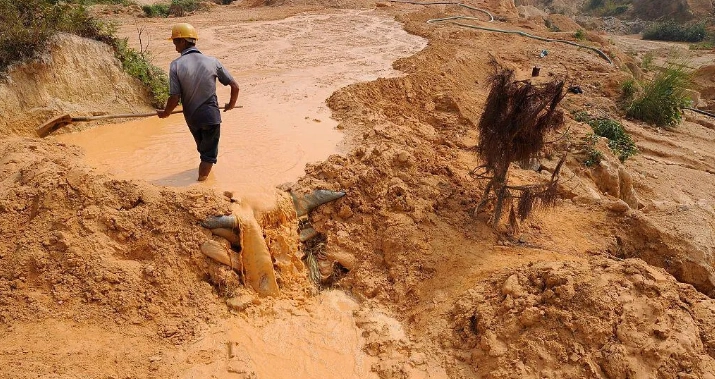 Brazilia a bătut palma cu India pentru pământurile rare: Vor să elimine China