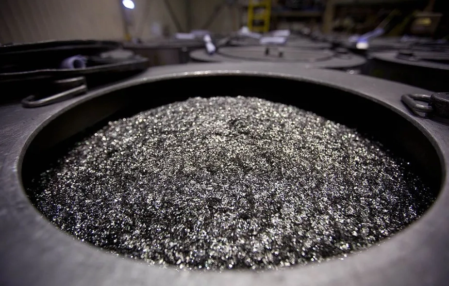 Bătălia pentru pământurile rare - În plin efort de reînarmare, Europa pierde lupta cu SUA