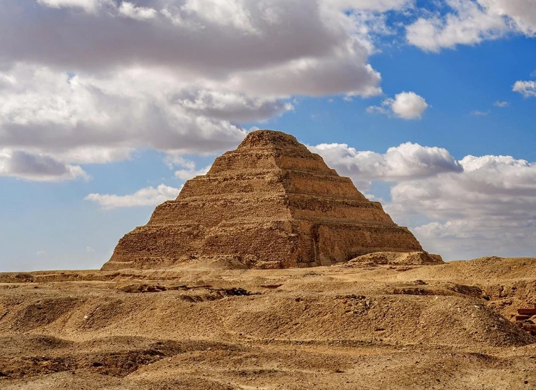 Egipt devine destinaţia vedetă a sezonului de toamnă. Destinaţiile exotice câştigă teren, cererea crescând cu 35% faţă de anul precedent