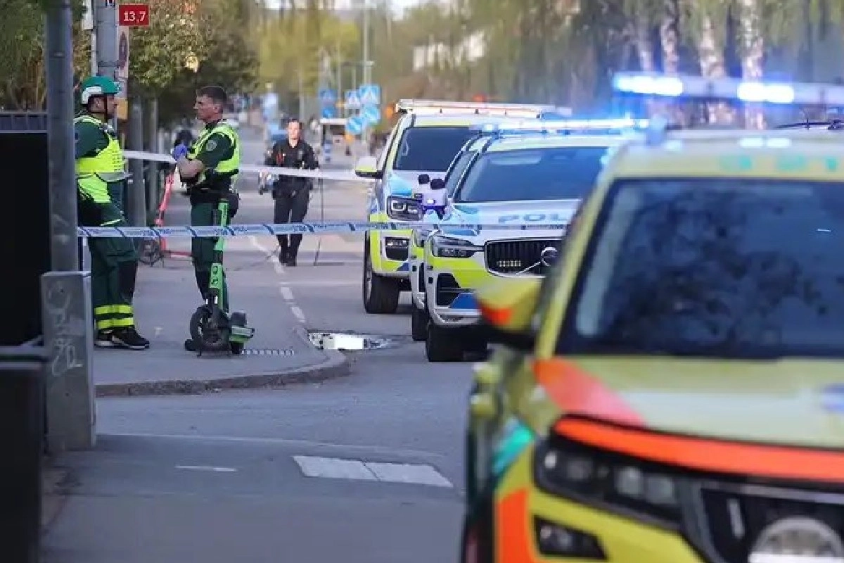 Poliţia suedeză spune că pietonii uciși de un autobuz ar fi victime ale unei greșeli, nicidecum un act premeditat