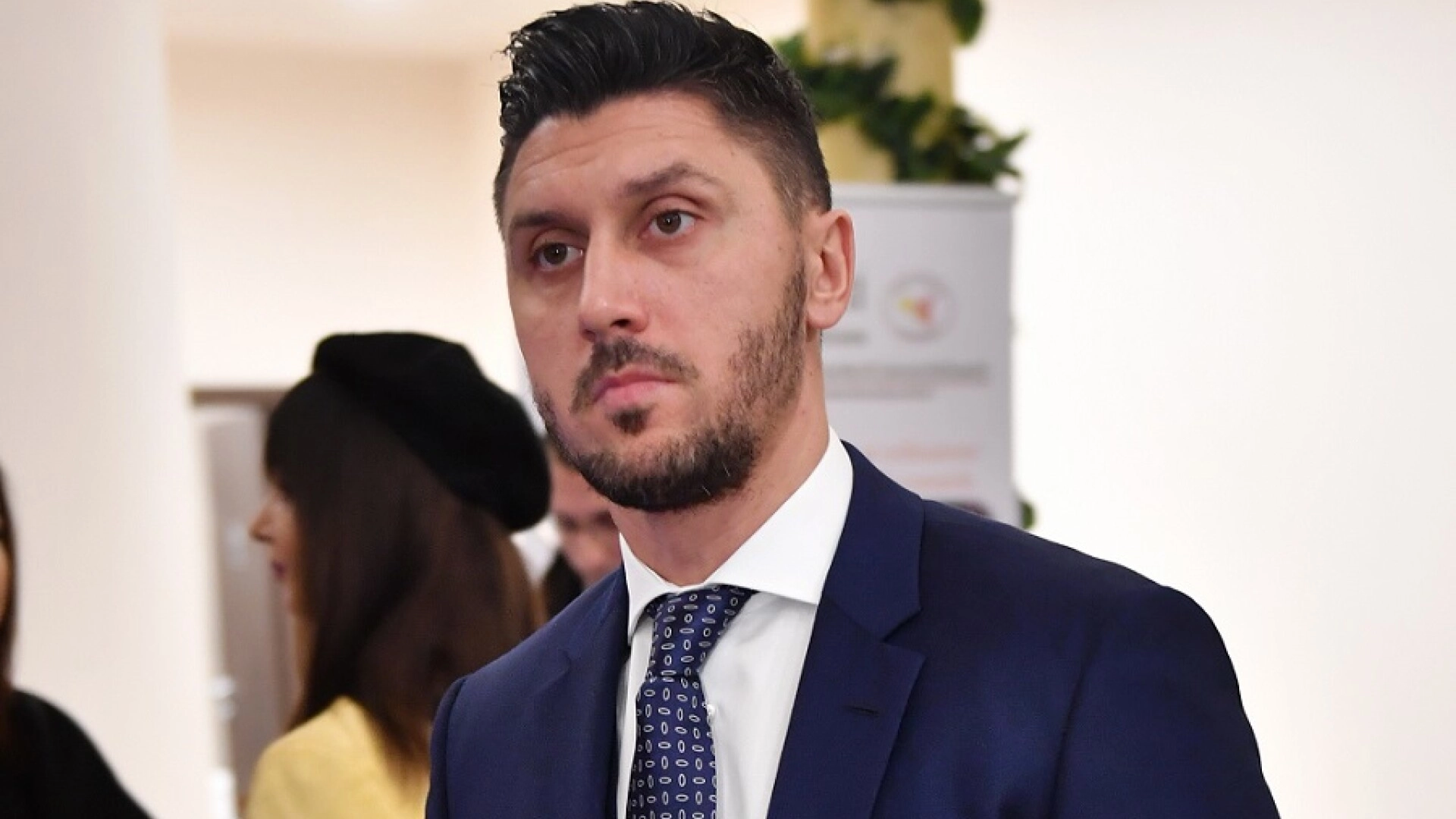 „O lume întreagă ţi-a scandat numele”: Marica și Iencsi, cuvinte puternice la înmormântarea lui Mircea Lucescu