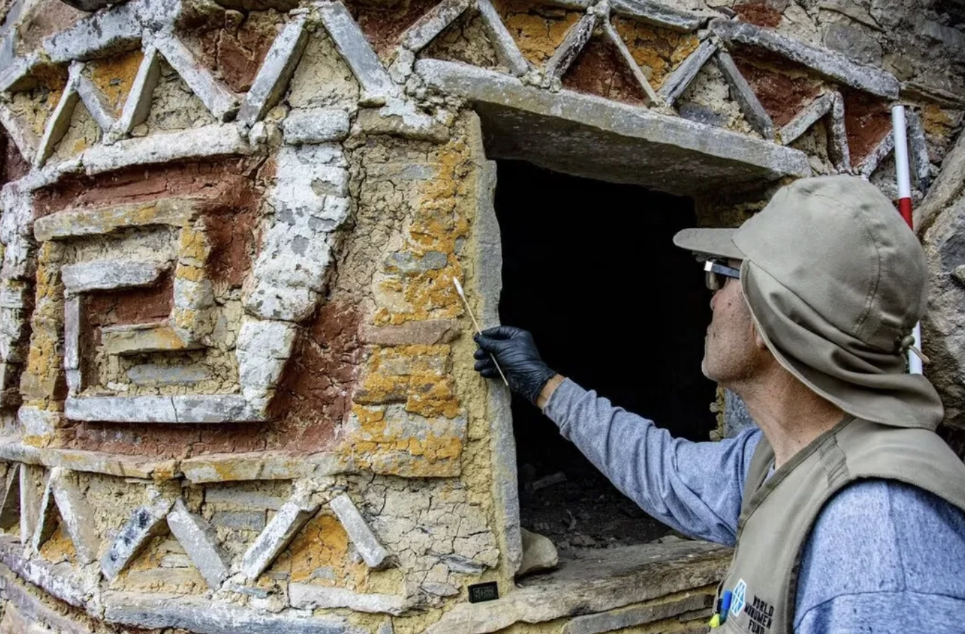 'Monumente medievale sârbe aflate în pericol' - expoziţie vernisată în cadrul Zilelor Culturii Sârbe, la Timişoara