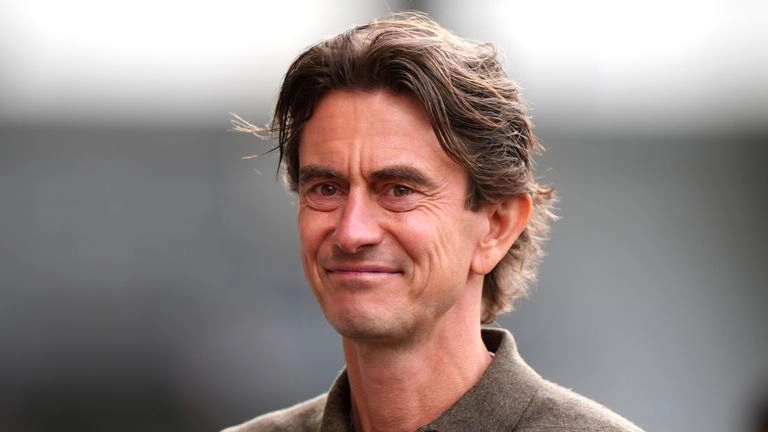 Radu Drăguşin a rămas fără antrenor la Tottenham: Clubul anunţă demiterea lui Thomas Frank