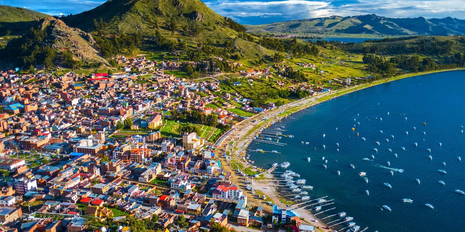 Vești bune pentru români: o țară din America de Sud elimină vizele pentru turiștii din România