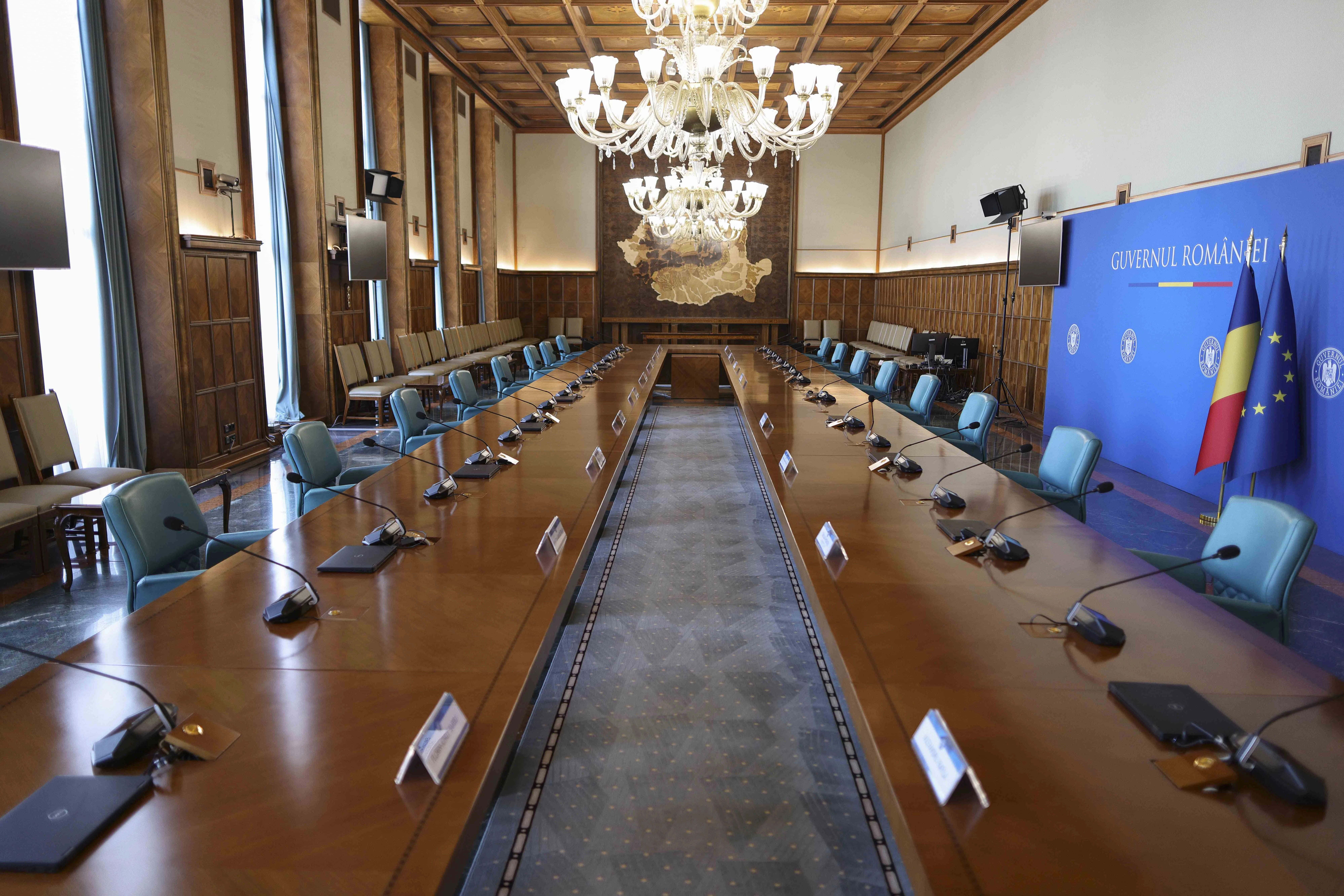 Şedinţă de guvern - joi; proiect de lege privind litigii cu elemente de extraneitate, pe agendă