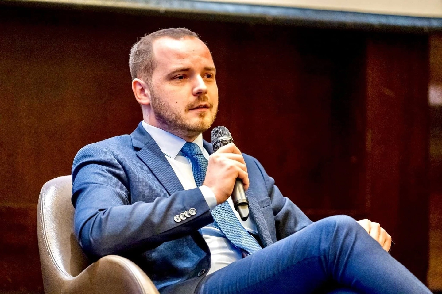 Ministrul Sănătăţii anunţă că s-a încheiat procesul de pentru candidaţii care au promovat concursul de Rezidenţiat / Au fost scoase la concurs 5.374 de locuri şi posturi / Nu au fost ocupate toate