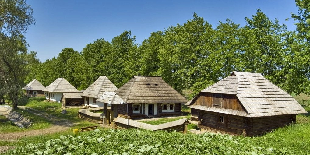 Cuba prinde viață la Muzeul Satului: expoziția ‘La Cubanía’ cu portrete fascinante