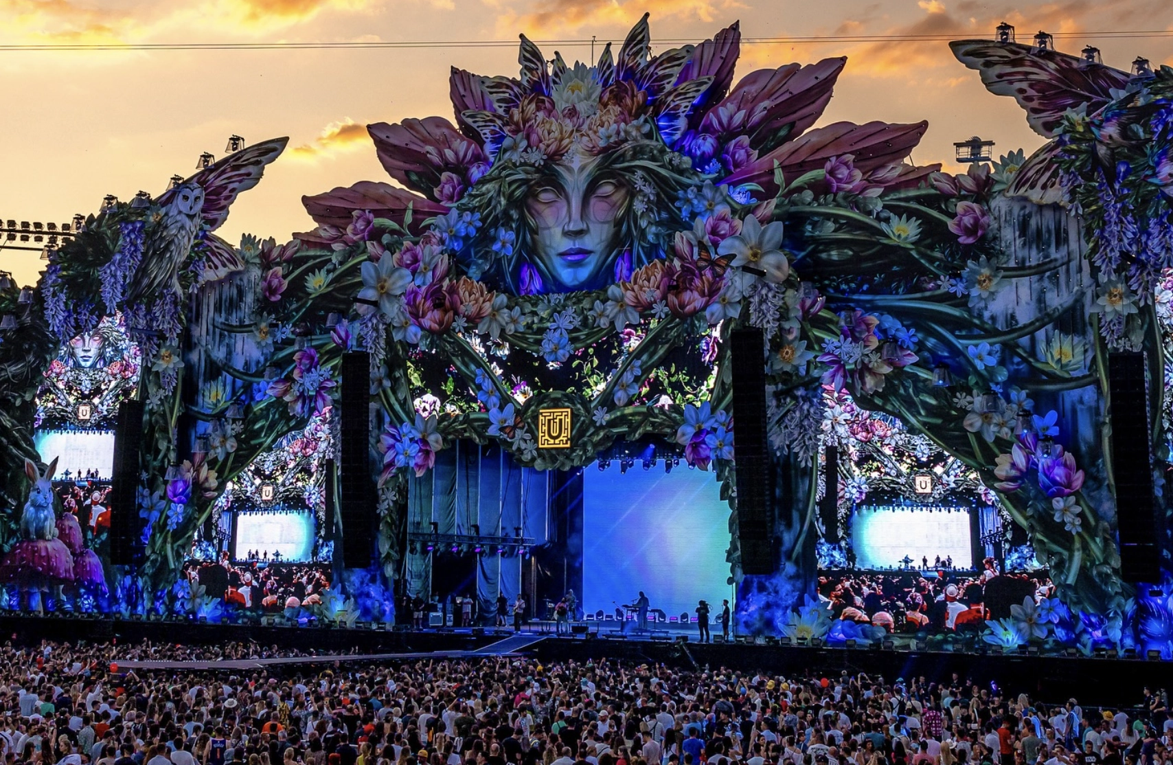 Începe o nouă decadă a festivalului Untold: Ce surprize le pregătesc organizatorii fanilor