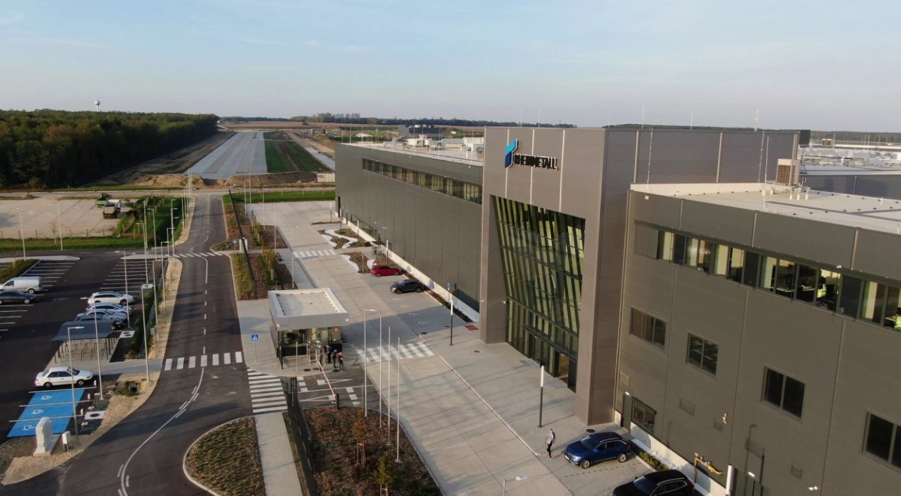 Reînarmarea Europei și războiul din Ucraina umplu conturile nemților: Rheinmetal anunță că își va crește vânzările de cinci ori până în 2030