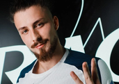 Article thumbnail