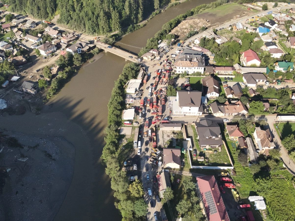 Vremea rea face tot mai multe probleme în România: Risc major de inundații, iar pe șosele se circulă cu mare dificultate