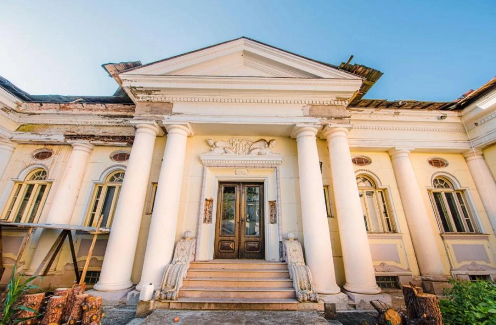 Readucem în patrimoniu vila lui Ceauşescu; o refacem şi o redăm circuitului cultural; va fi un hub cultural-artistic