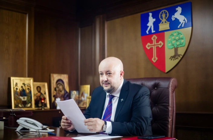 Constantin Rădulescu, președintele CJ Vâlcea: Boala și necazul nu au culoare politică!