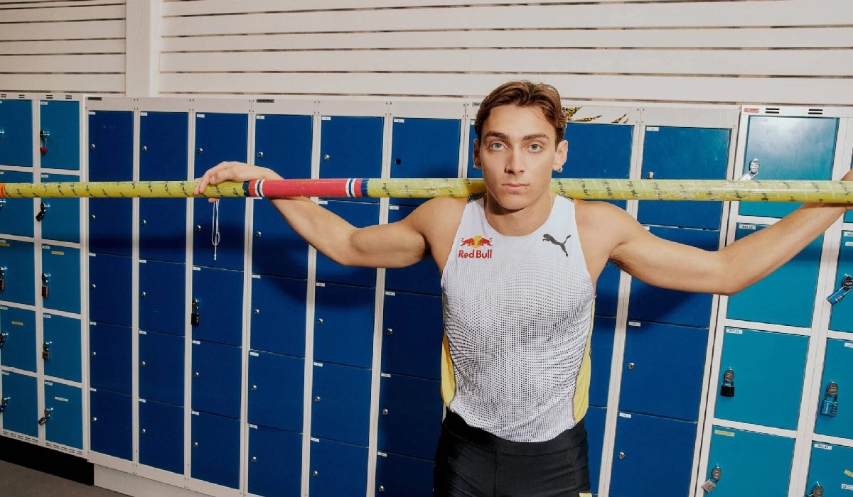 Duplantis, campion olimpic, a doborât pentru a 15-a oară recordul mondial la săritura cu prăjina