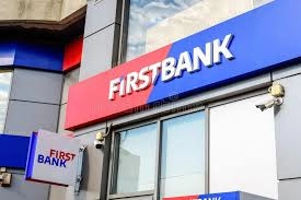 First Bank și-a încetat cu scandal activitatea în România: Clienții nu își mai pot accesa conturile