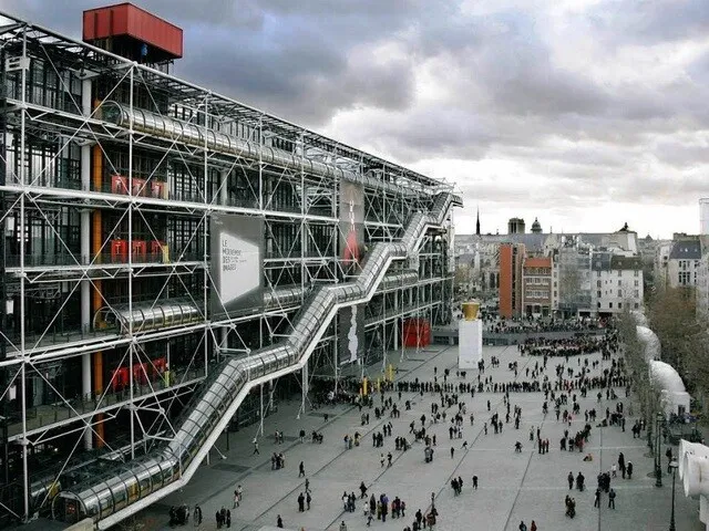 Centrul Pompidou din Paris se închide luni pentru renovări care vor dura cinci ani