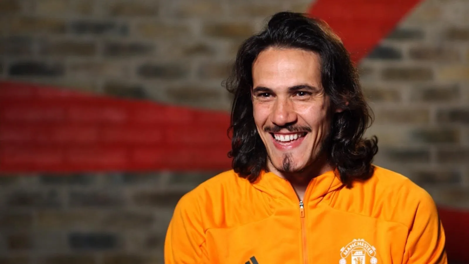 Edinson Cavani a plătit pentru operaţia fiicei unui jurnalist urguayan: A fost ca un înger păzitor