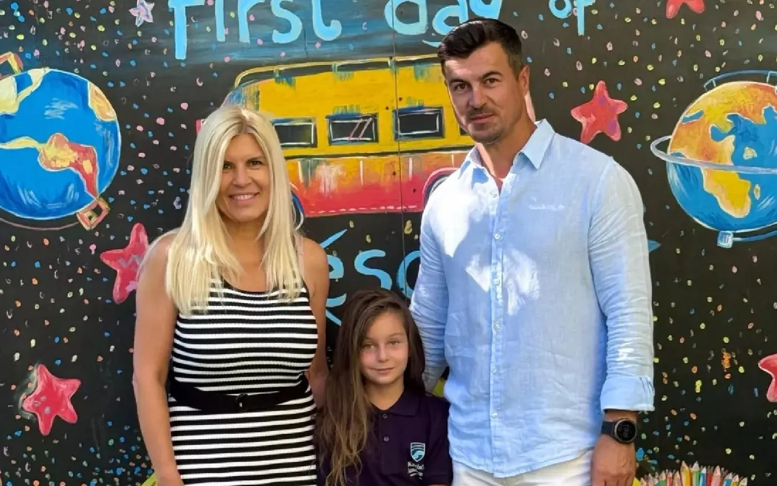 Elena Udrea nu se uită la bani. Cât plătește pentru educația fiicei sale