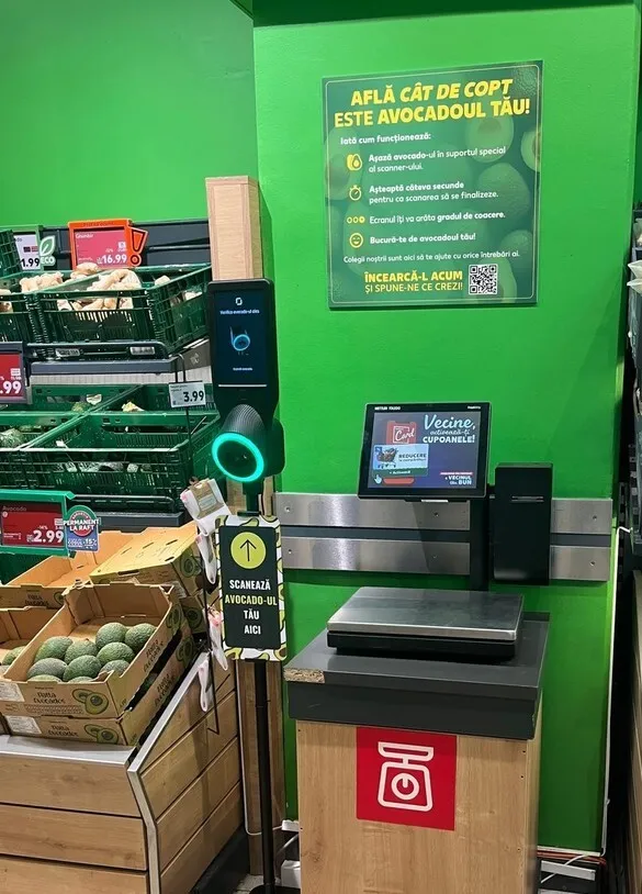Un supermarket testează în România scannerul care 'citește' fructele: Tehnologia care îți arată cât de copt e avocado-ul, disponibil în bucurești