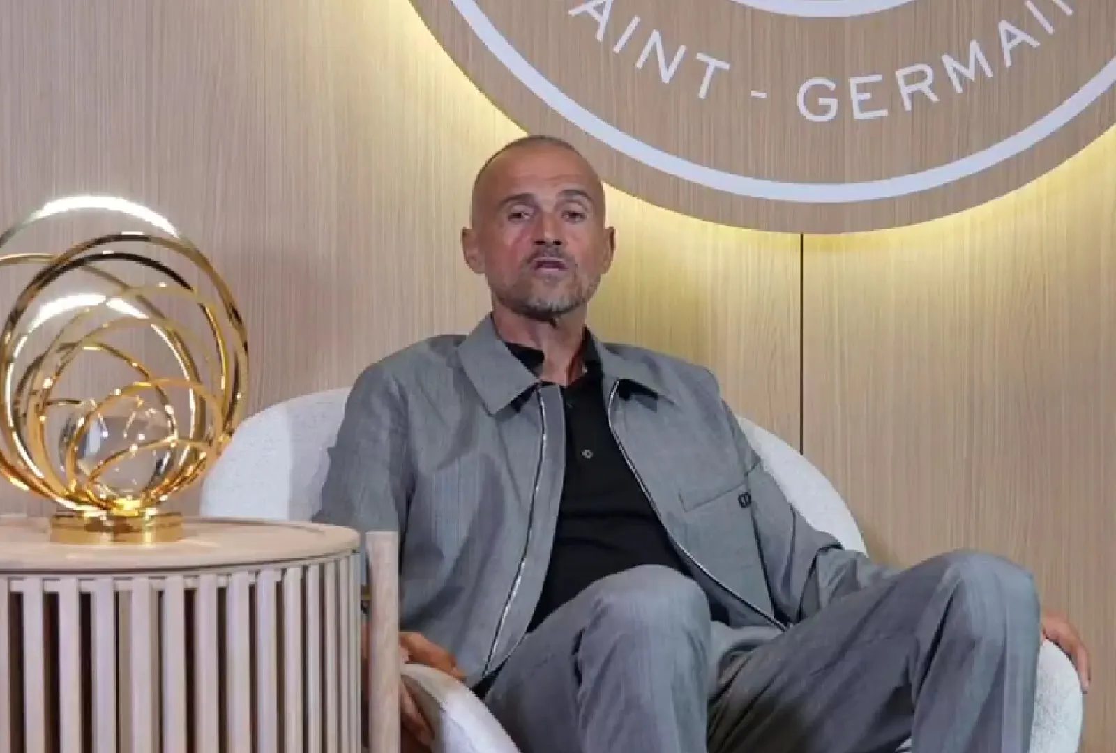 Gala Balonul de Aur: Luis Enrique a primit trofeul Cruyff pentru cel mai bun antrenor