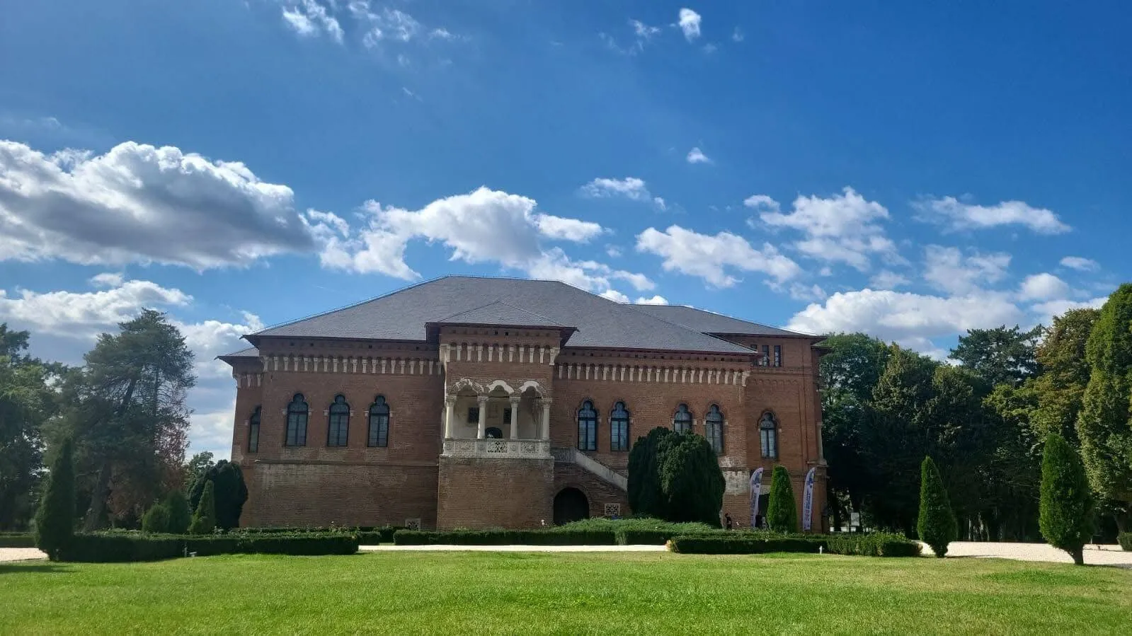 TURISM | București și Ilfov devin destinații de top pentru turiștii străini