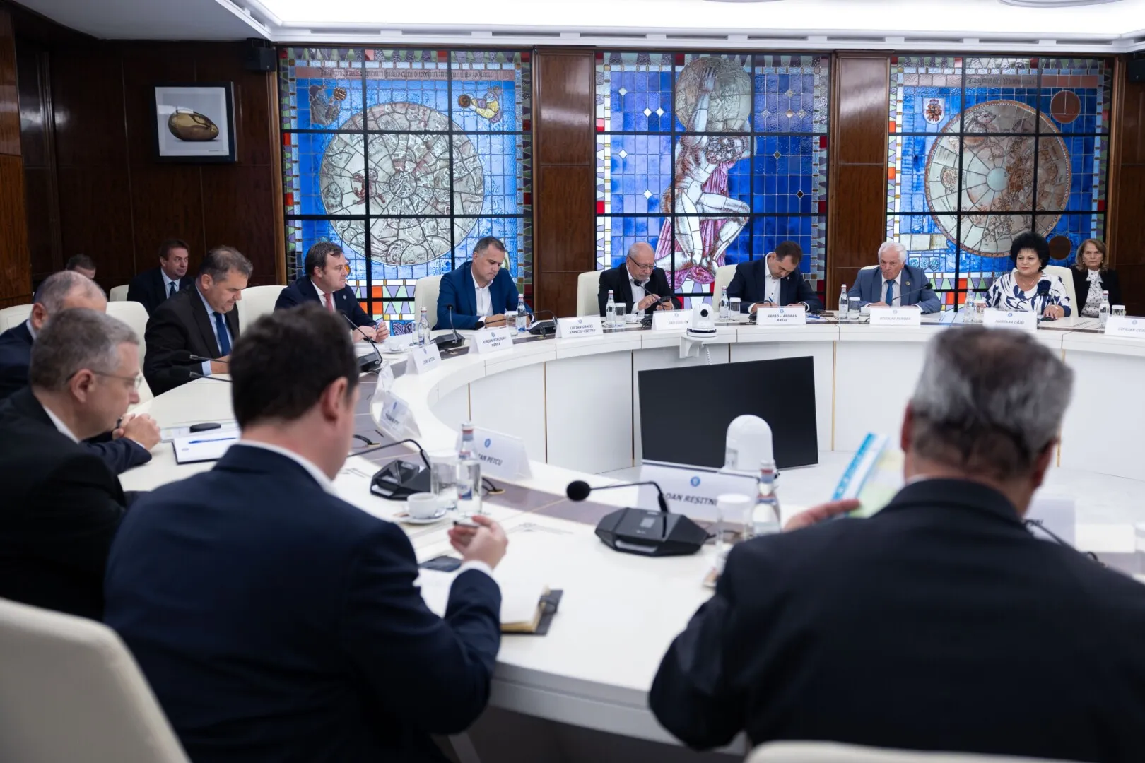 Poziția Guvernului, după marea întâlnire cu primarii de la Palatul Victoria: Analiză la sânge a fiecărui post din administrația locală