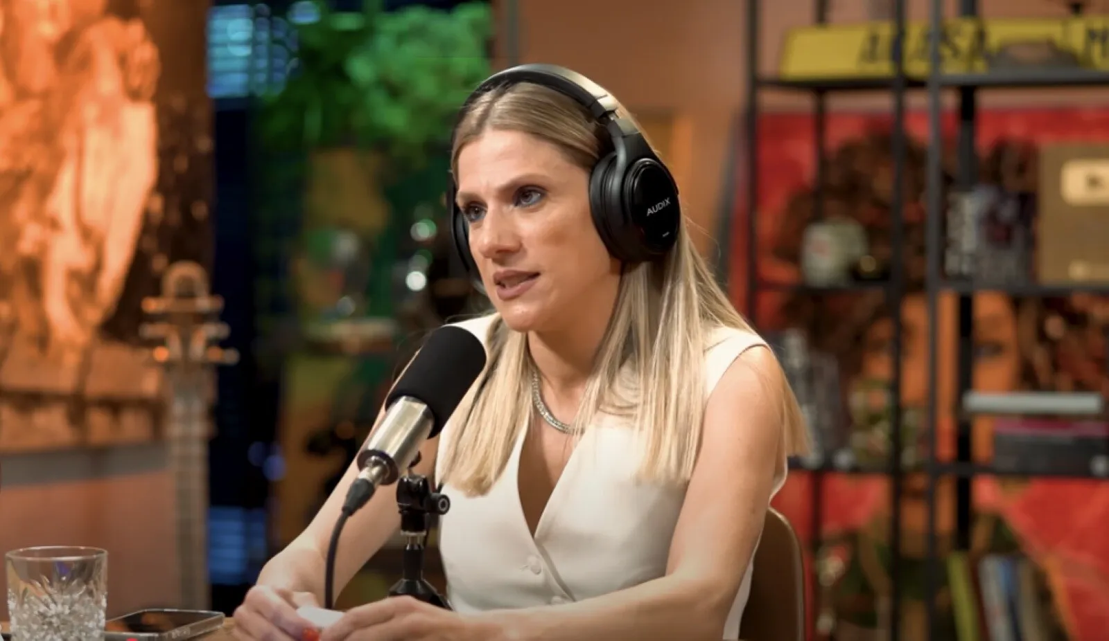 VIDEO Tily Nicolae a vorbit deschis după anunțul divorțului. Ce a dezvăluit actrița în cadrul unui podcast