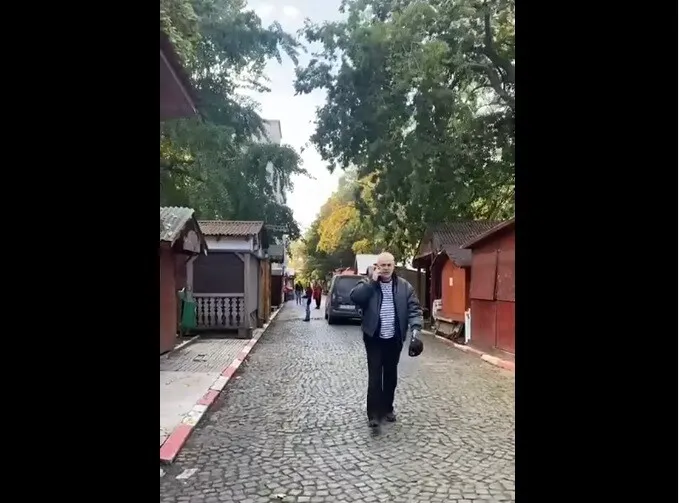 VIDEO Scene șocante în București - Fost consilier PNL, agresat fizic de administratorul Târgului de la Agronomie: 'Ne-a bătut pe mine și soția mea / Mi-e frică să nu fac infarct'