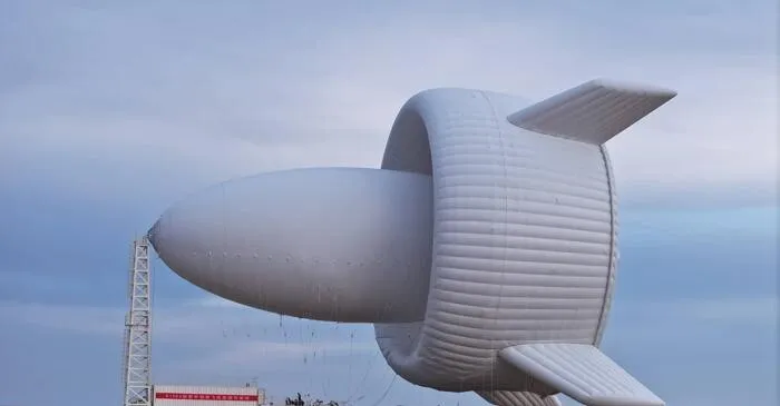 FOTO/VIDEO Inovația care poate schimba viitorul energiei verzi: Prima centrală eoliană zburătoare din lume a decolat cu succes în China