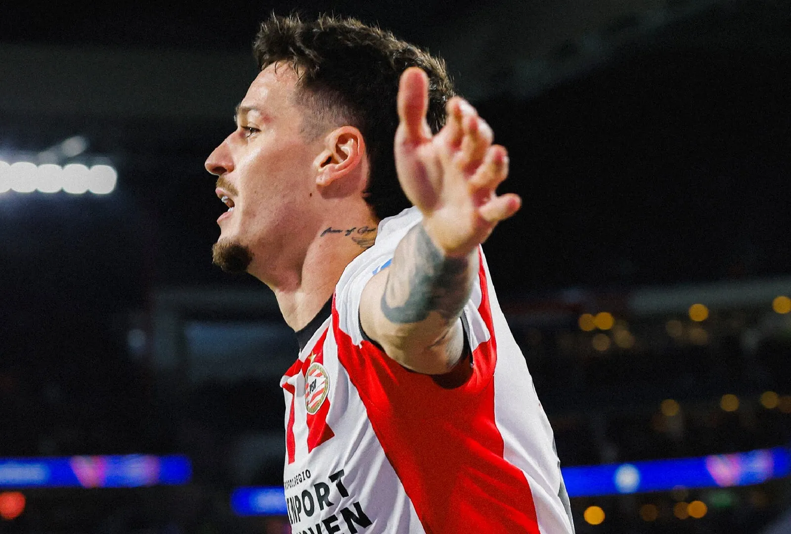 Dennis Man, nominalizat de UEFA pentru titlul de 'jucătorul săptămânii' în Liga Campionilor