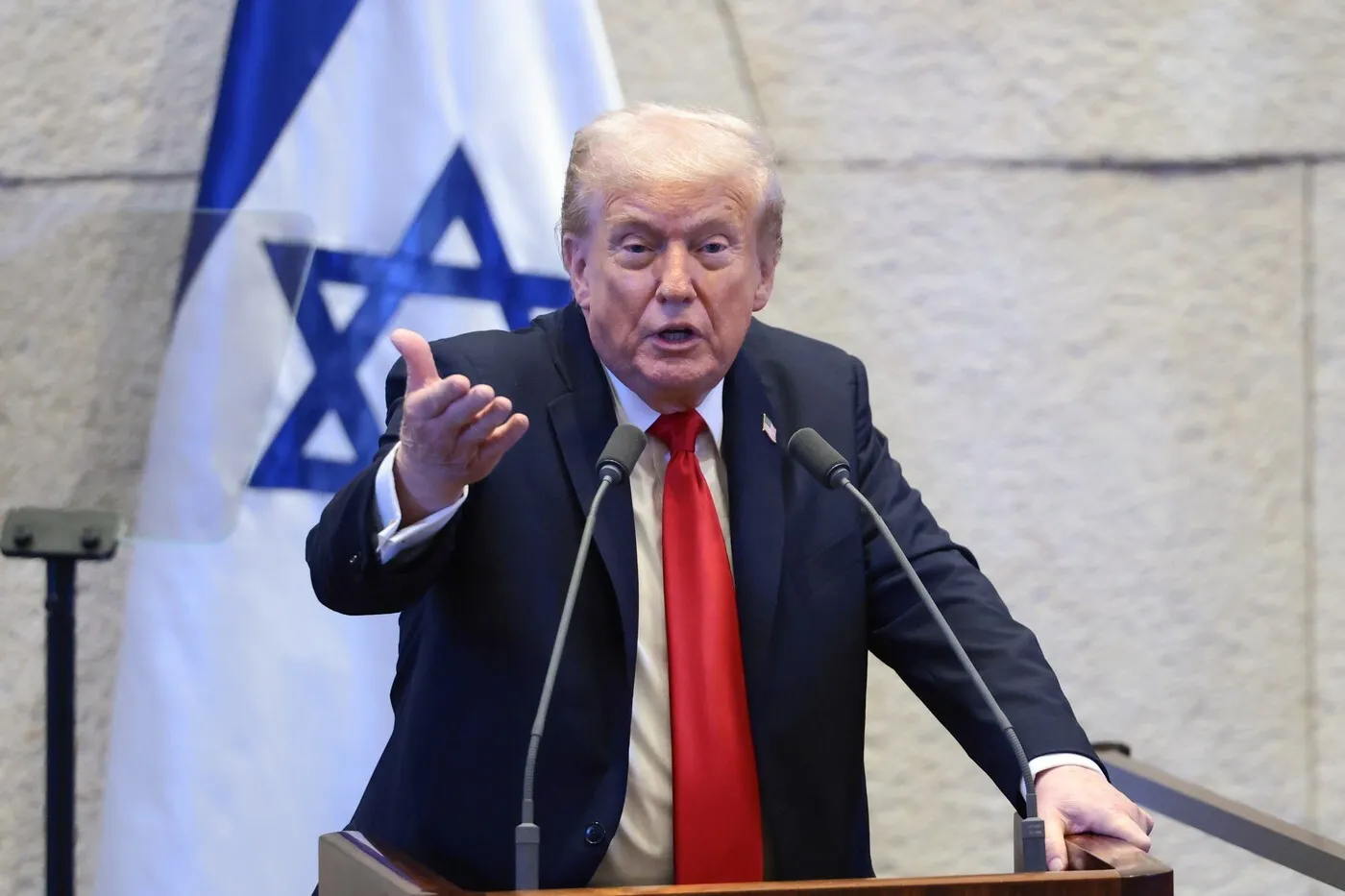VIDEO Donald Trump se adresează Knesetului: Acesta nu este doar sfârşitul unui război, sunt zorii istorici ai unui nou Orient Mijlociu