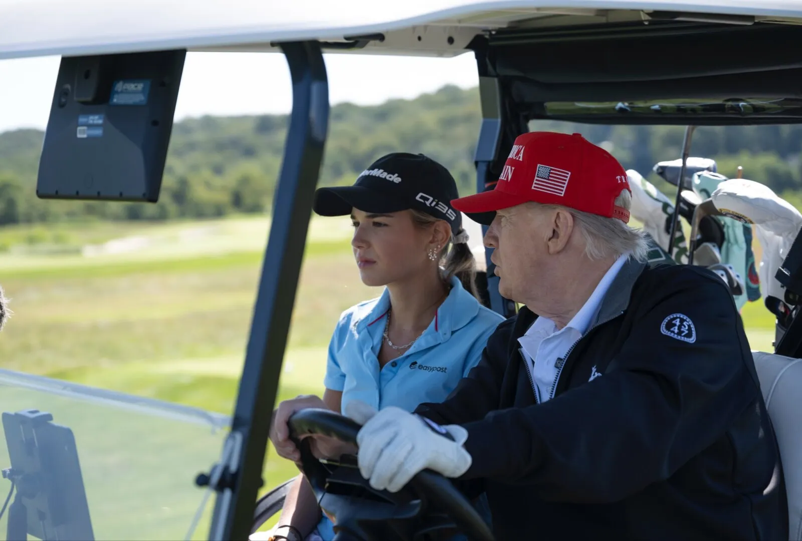 VIDEO Nepoata lui Donald Trump va debuta în circuitul profesionist de golf. Are cel mai bun profesor