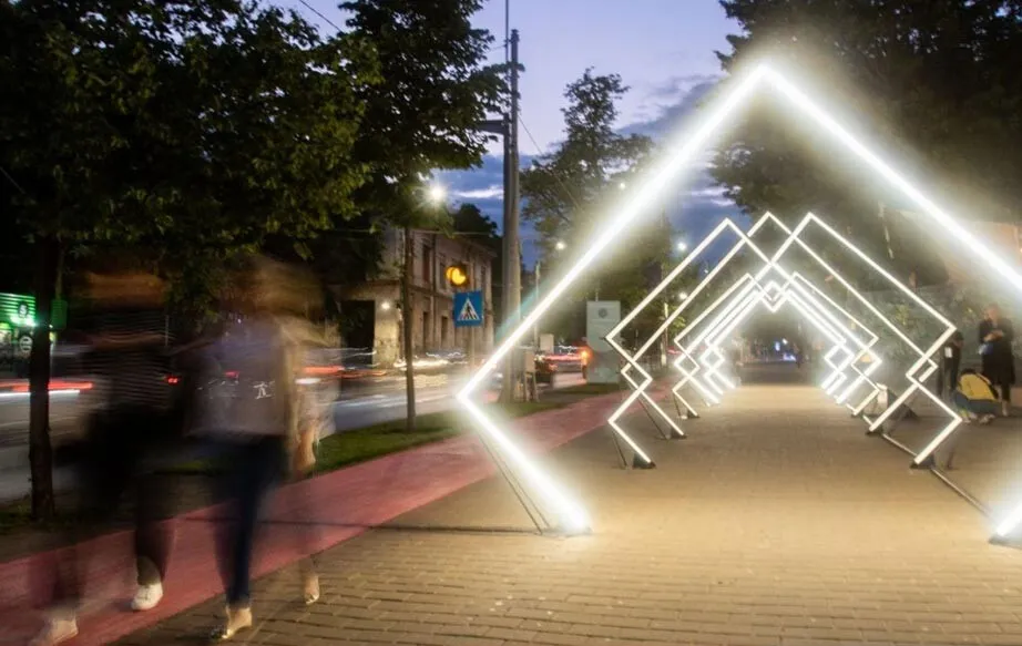 Romanian Creative Week, cel mai mare eveniment dedicat industriilor creative din Uniunea Europeană, se mută la București