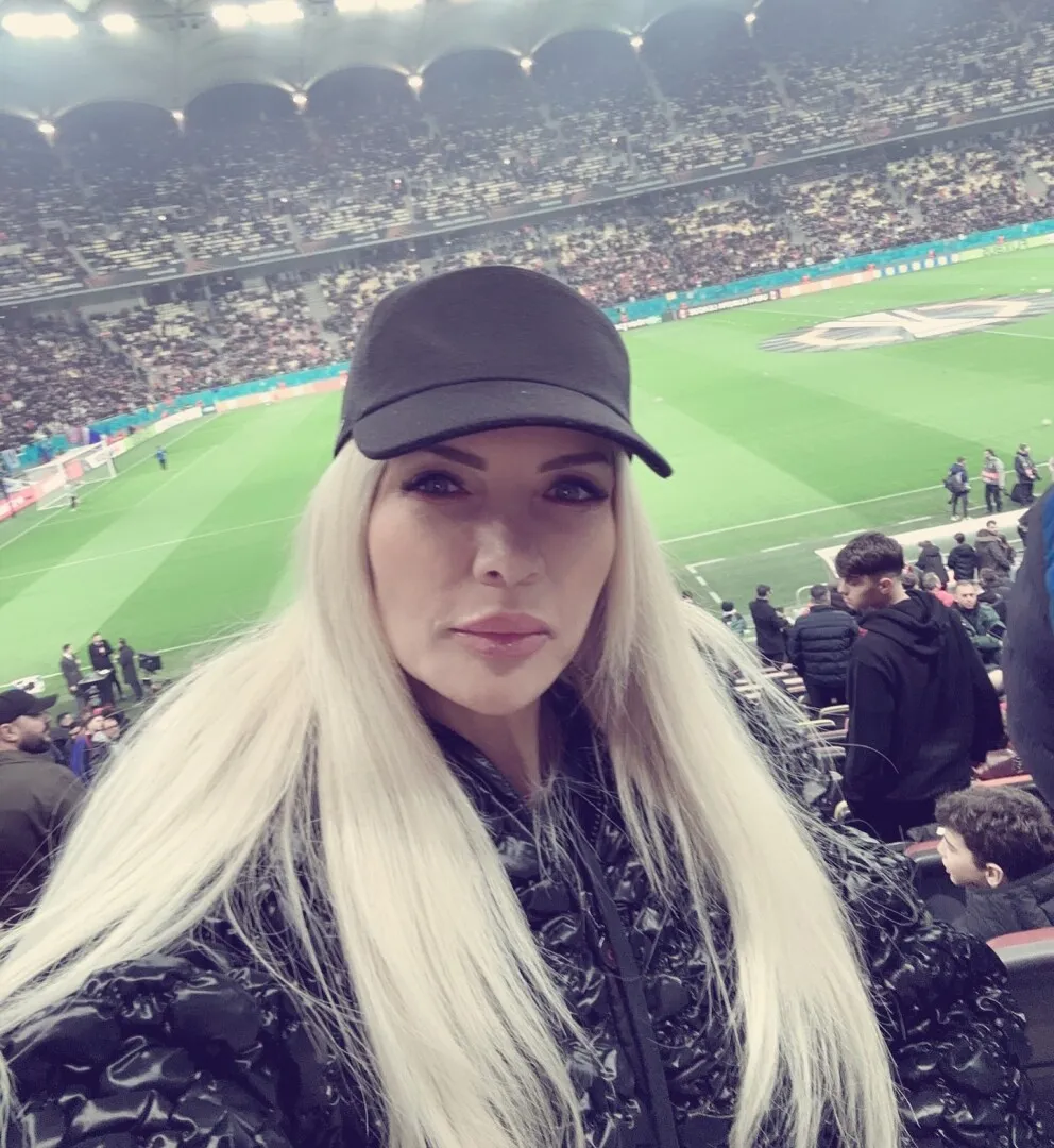 laura vicol meci