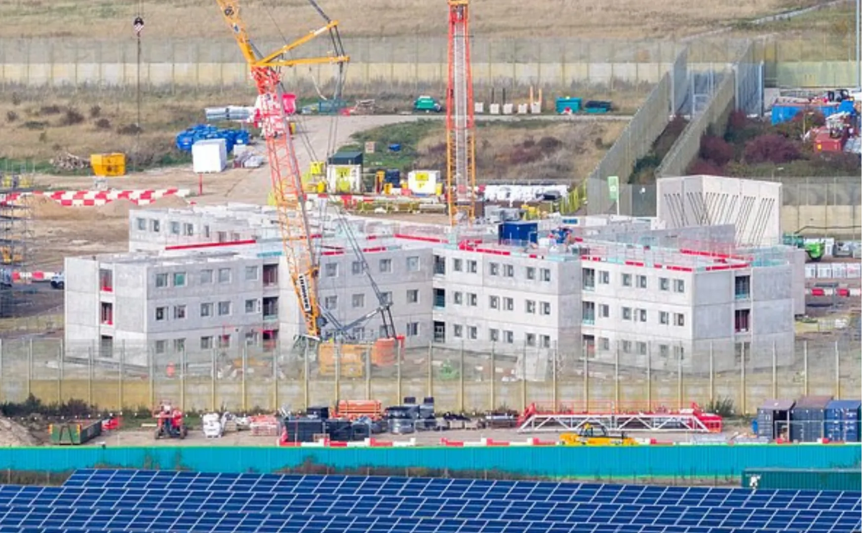 Se construiește o mega-închisoare în Europa: confortul pe care îl vor avea deținuții va fi peste cel oferit de un hotel