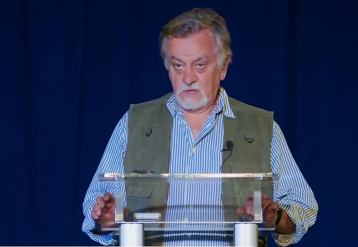 Profesorul universitar Mihai Vinereanu a încetat din viață