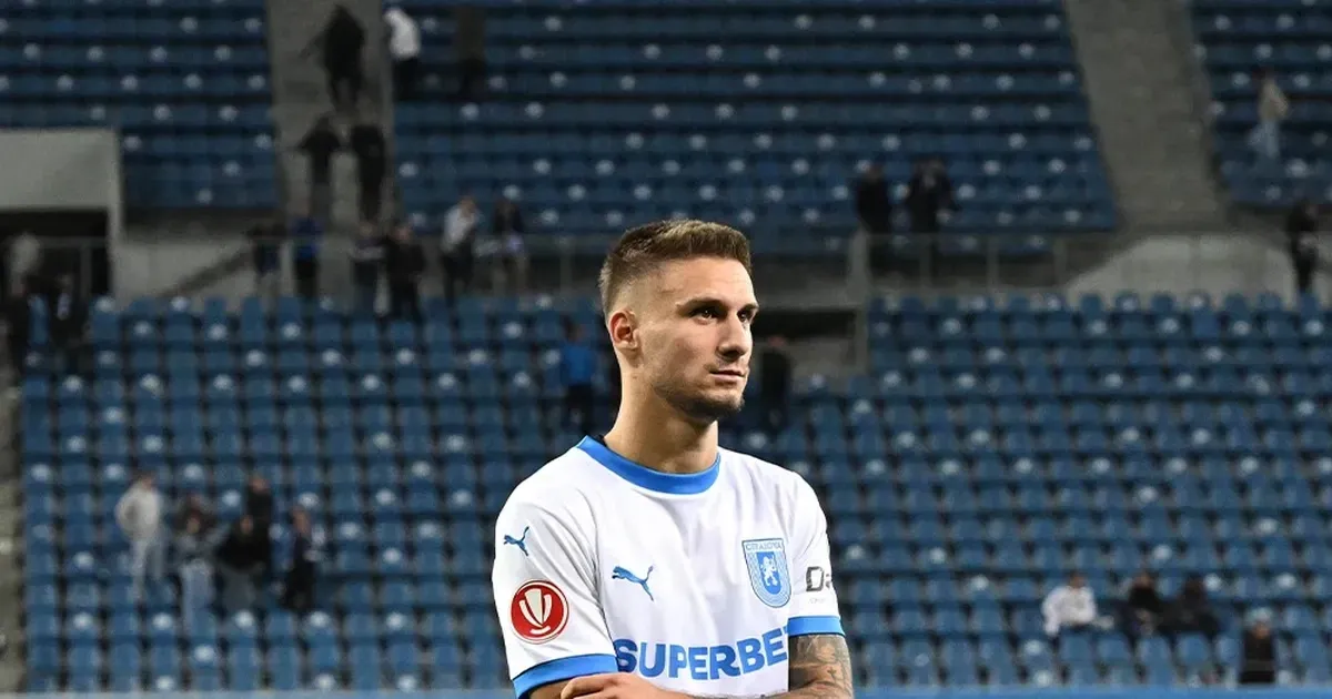Mihnea Rădulescu, fotbalistul Universităţii Craiova, s-a accidentat grav la genunchi