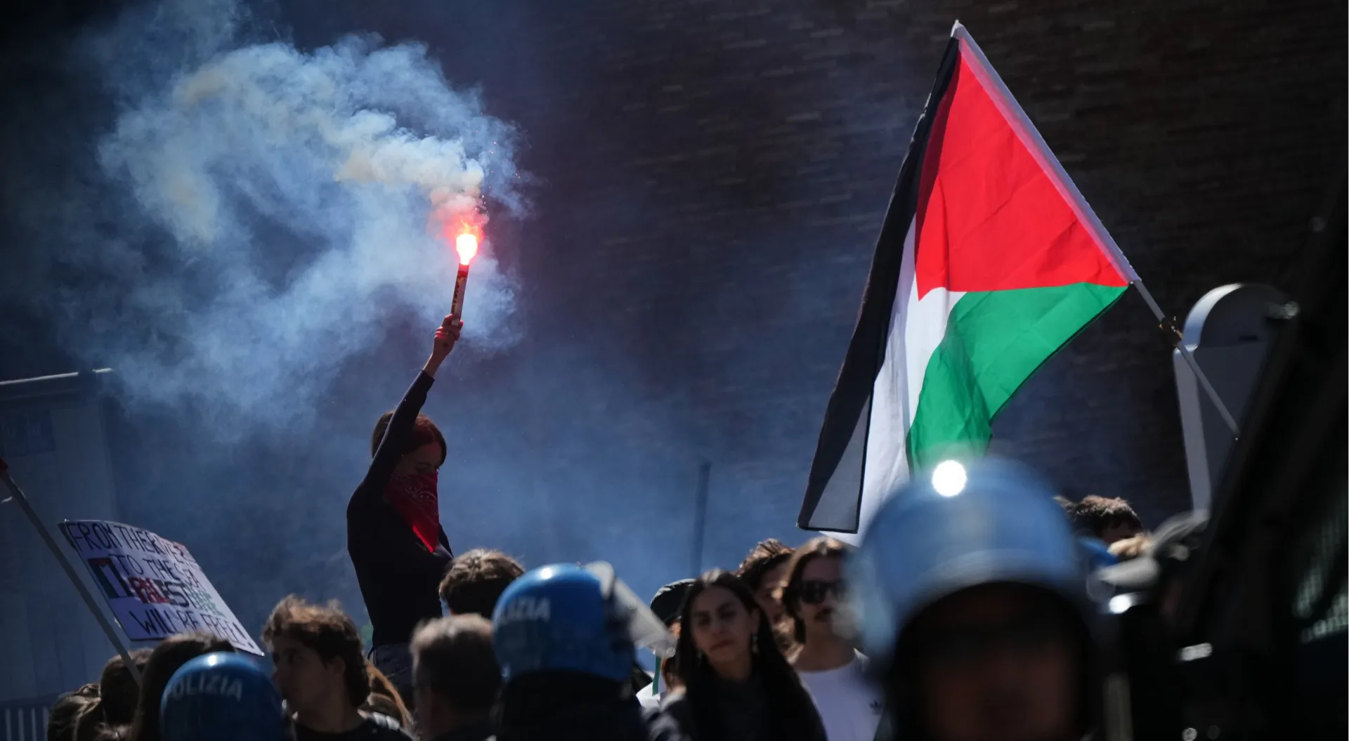 VIDEO 'Eliberați Palestina!': serie de manifestații pro-palestiniene de mare amploare în mai multe orașe din Europa