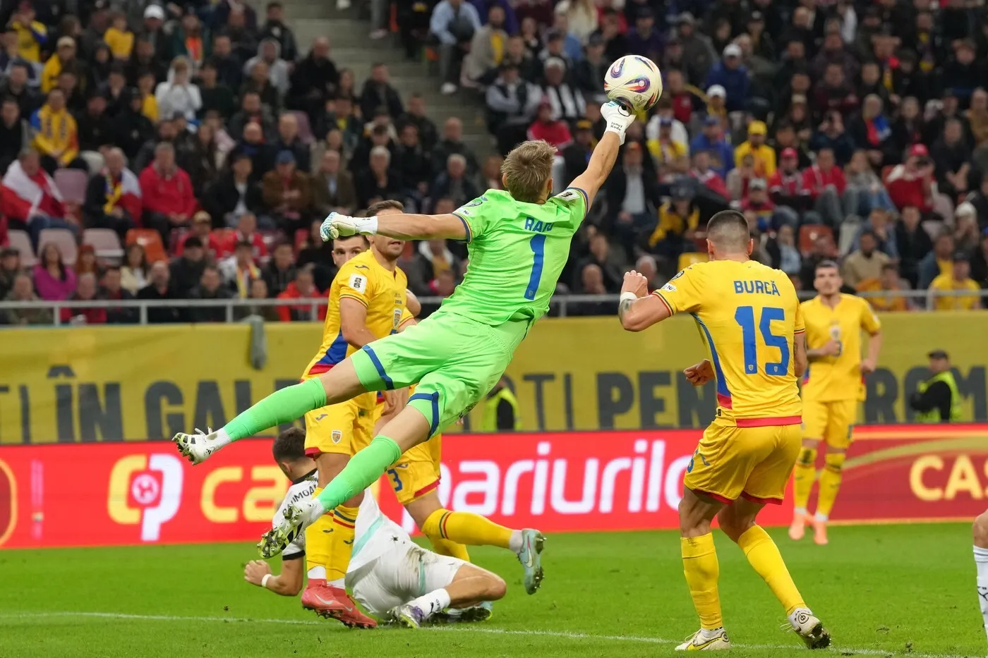 Meciul România – Austria, între primele 10 partide europene de fotbal ca asistență în luna octombrie