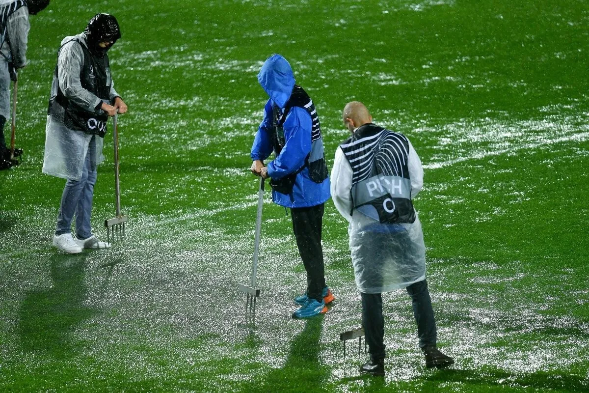 VIDEO Meciul Rijeka – Sparta Praga, suspendat din cauza ploii torențiale