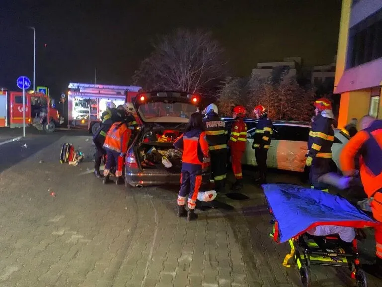 accident targa descarcerare