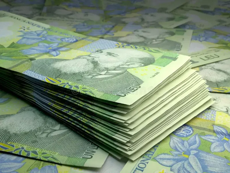 Cât mai fac românii față scumpirilor? Mulți oamenii muncesc în continuare fără a avea șansa la un trai decent - Analiza