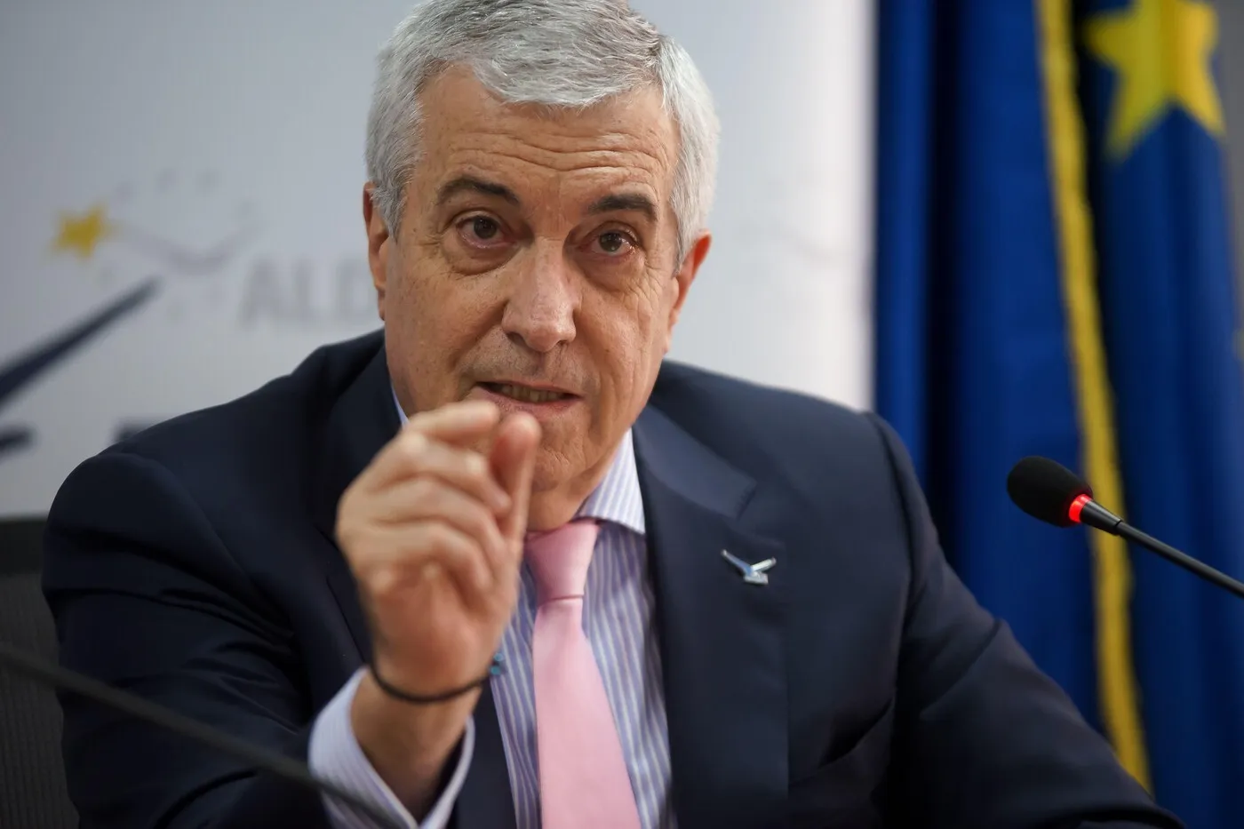 VIDEO Tăriceanu ridică întrebarea de 1000 de puncte: Spitalul construit de Oana Gheorghiu și 'Dăruiește Viață' a costat dublu față de un spital privat mai mare