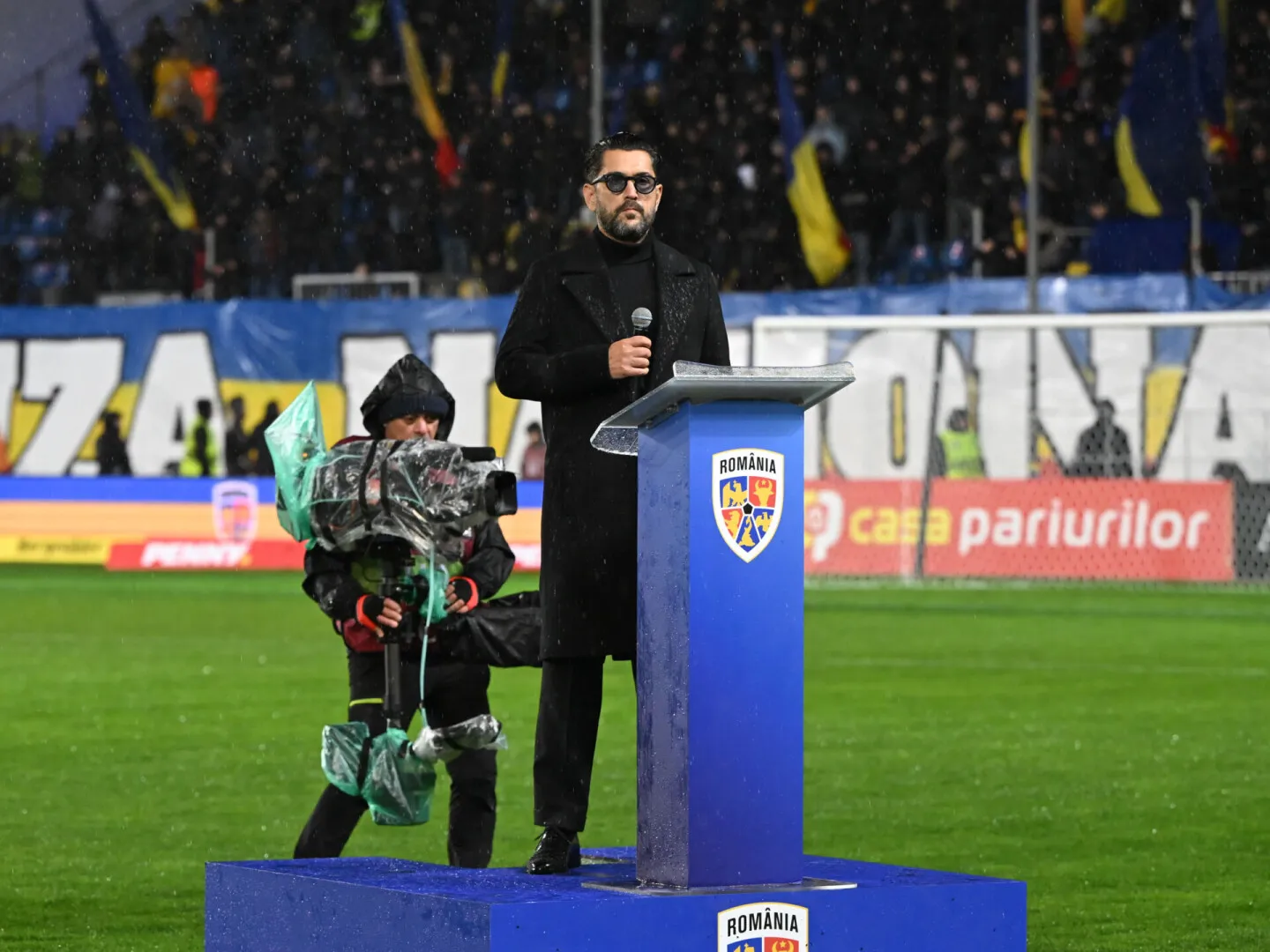 Cum explică FRF momentul stânjenitor de la intonarea imnului României la meciul cu San Marino